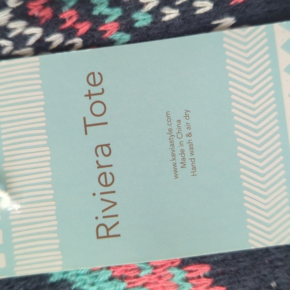 Kevia Multicolor Geometric Knit Square Tote Bag 14"‎ - Picture 3 of 5